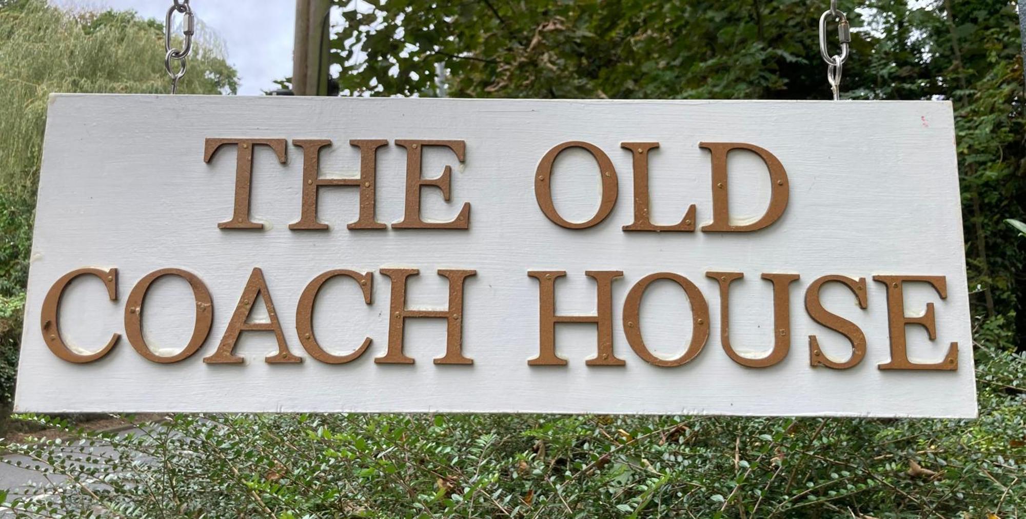 The Old Coach House Bed & Breakfast Llangollen Exterior photo